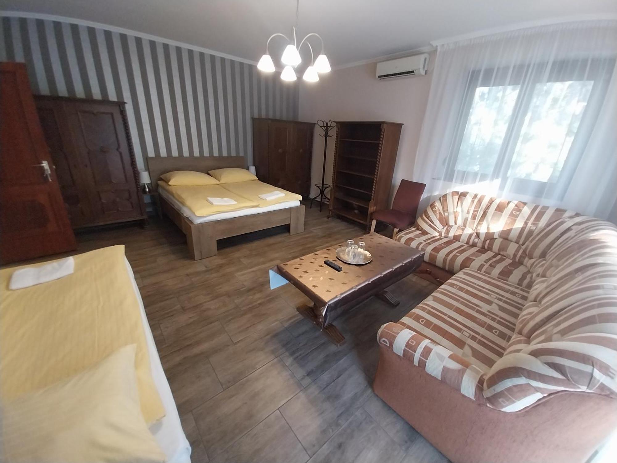 Apartmán Fenyves Vendeghaz - Siófok Exteriér fotografie